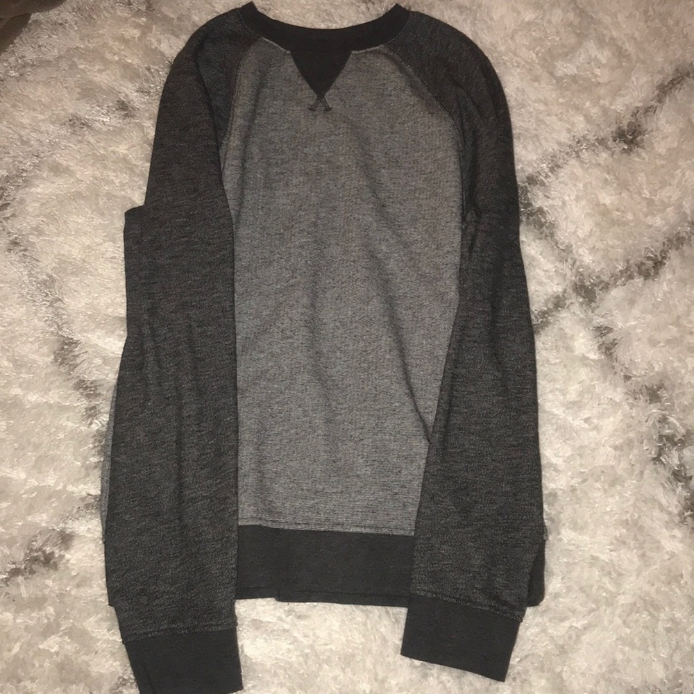 Long sleeve sweater shirt